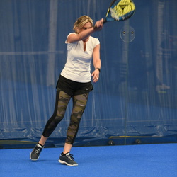 Woman Padel
